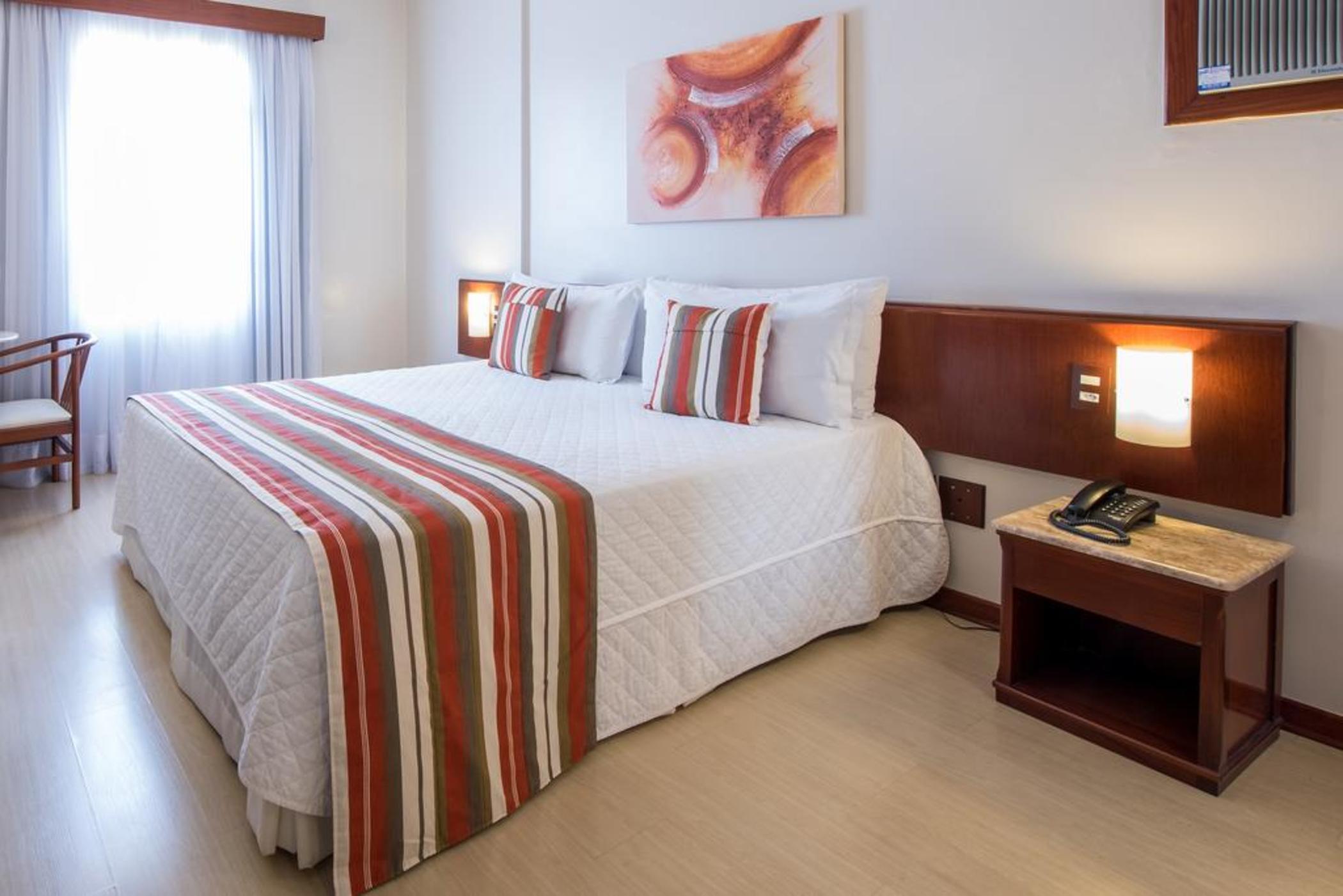 Hotel Carlton Plaza Pocos de Caldas Bagian luar foto