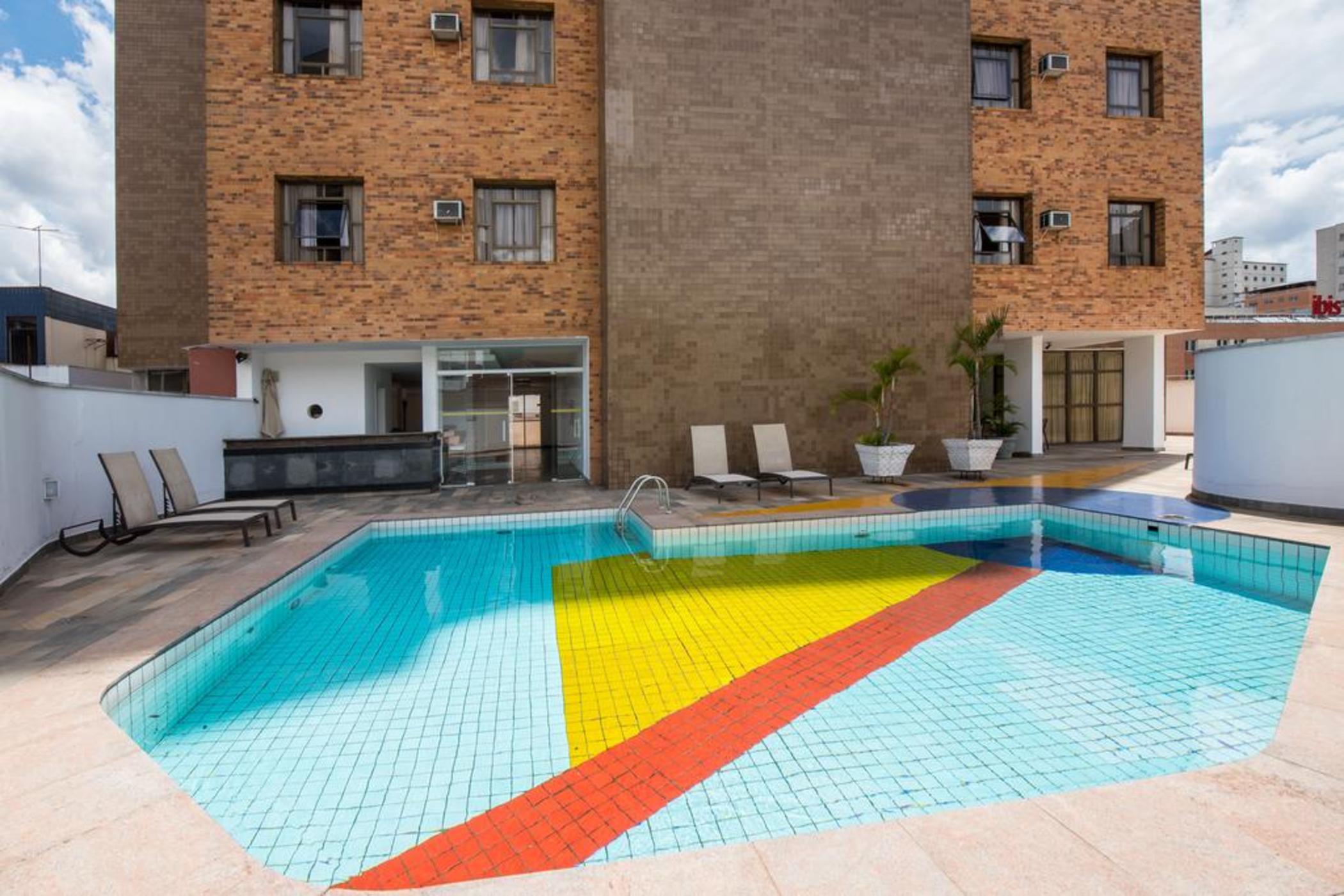 Hotel Carlton Plaza Pocos de Caldas Bagian luar foto