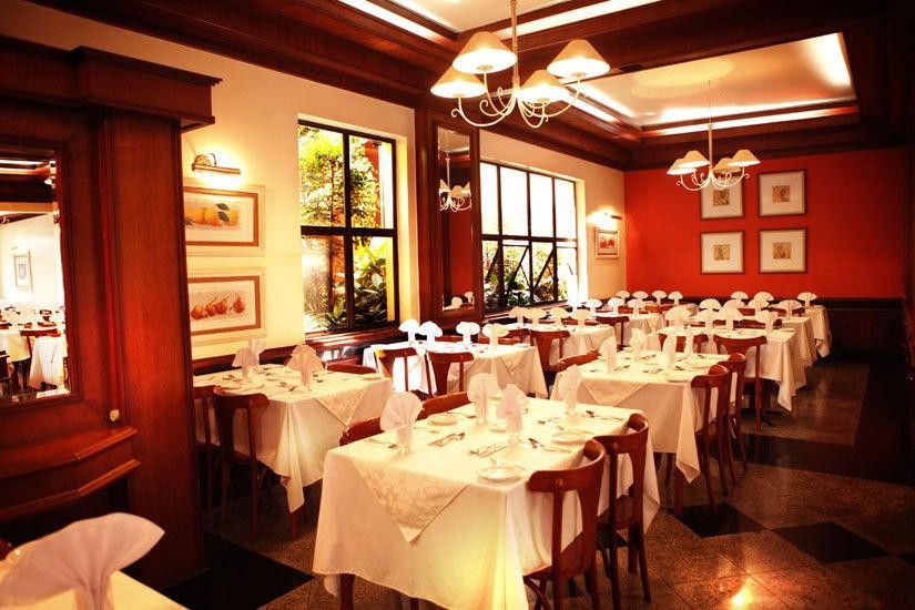 Hotel Carlton Plaza Pocos de Caldas Bagian luar foto
